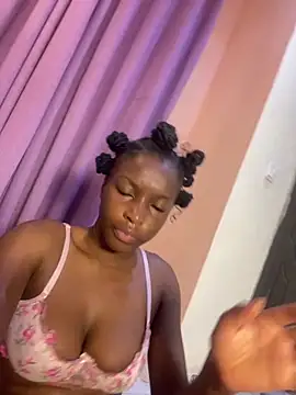 SassyPaulette online show from 07/03/26, 10:21