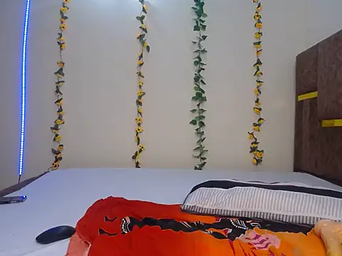 Sexyy Talia online show from 07/28/26, 02:29