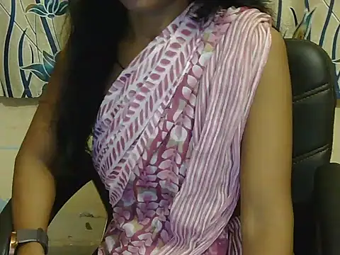 BabyQueen23 online show from 06/03/26, 04:48