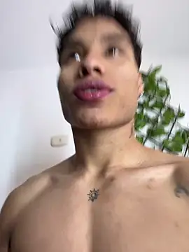 NelModel1 online show from 05/28/26, 01:08
