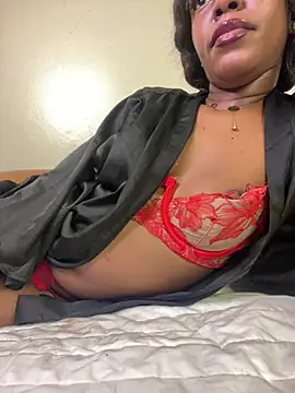 Snapshot of secxy-Petite chatting on 07/10/26, 10:12 secxy-Petite online show from 07/10/26, 10:12