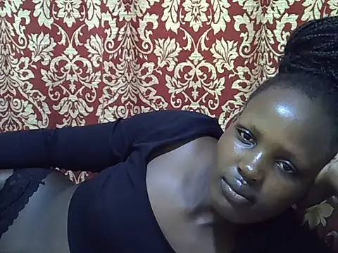 Snapshot of nelly_love1 chatting on 06/10/26, 06:34 nelly love1 online show from 06/10/26, 06:34