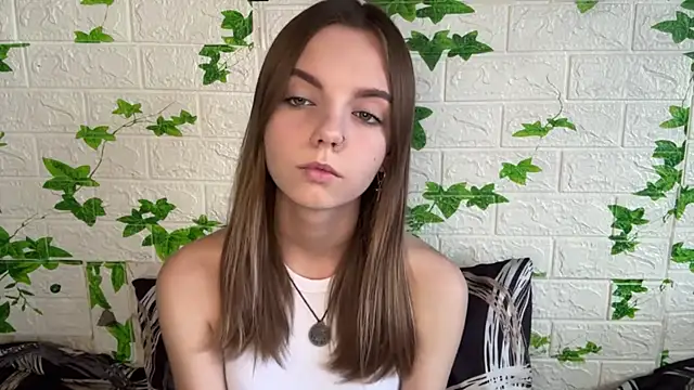 Snapshot of LisaPorse chatting on 06/26/26, 02:10 LisaPorse online show from 06/26/26, 02:10