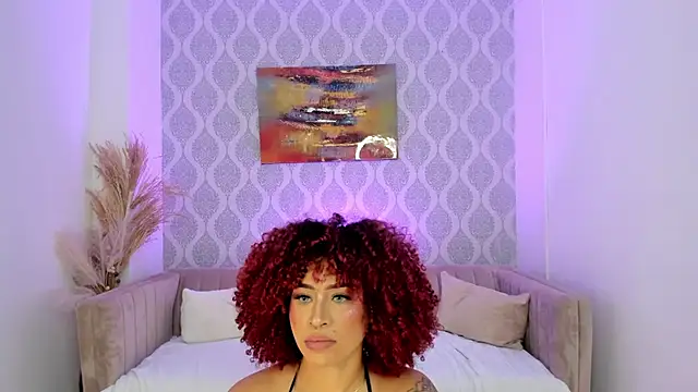 Nikki Rousmel online show from 06/10/26, 04:12