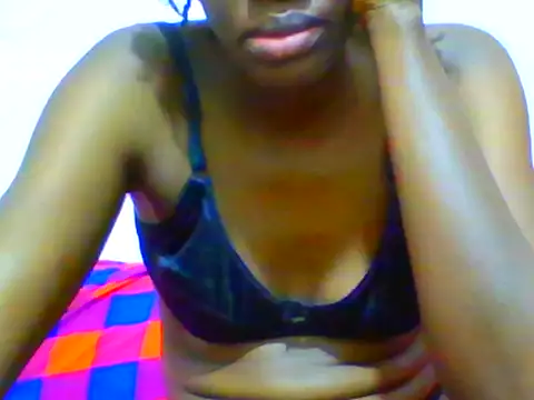 Snapshot of Cutie_kitie chatting on 06/11/26, 05:38 Cutie kitie online show from 06/11/26, 05:38
