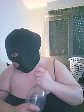 Snapshot of lolitat24 chatting on 06/09/26, 07:14 lolitat24 online show from 06/09/26, 07:14