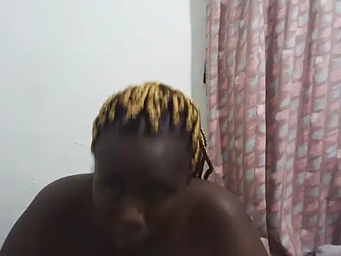 yummyqueen254 online show from 07/14/26, 07:30
