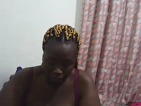 yummyqueen254 online show from 07/16/26, 01:00