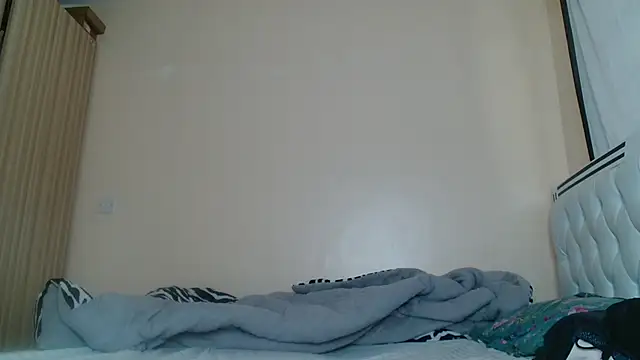 Snapshot of Tasty_Tasha chatting on 06/04/26, 09:37 Tasty Tasha online show from 06/04/26, 09:37