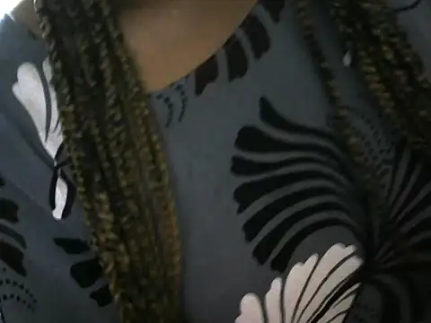 Snapshot of cutie_asha chatting on 06/19/26, 05:34 cutie asha online show from 06/19/26, 05:34