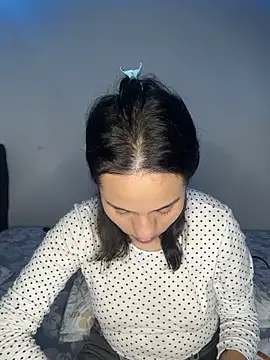 MadisonYoung000 online show from 06/09/26, 01:06