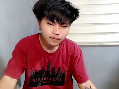 Snapshot of Mrbigcumx chatting on 05/19/26, 04:24 Mrbigcumx online show from 05/19/26, 04:24