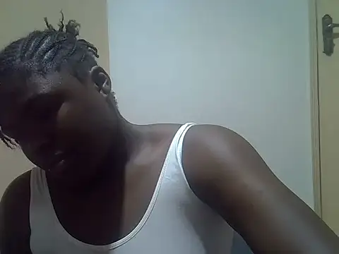 Snapshot of evethegurl chatting on 06/03/26, 08:17 evethegurl online show from 06/03/26, 08:17