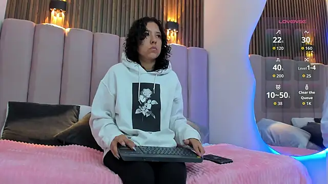 AkiraHayamii online show from 07/10/26, 11:57