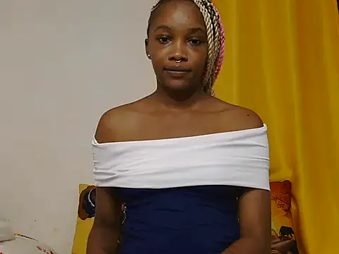 Saucy1 Angels online show from 06/12/26, 05:12