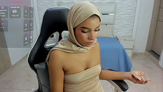 Layla irfan online show from 07/03/26, 07:20