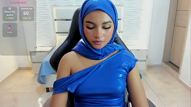 Layla irfan online show from 07/04/26, 07:20