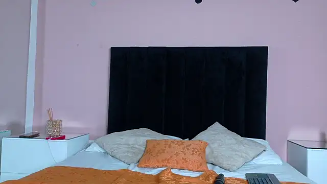 MILA AND COTI online show from 07/08/26, 11:09