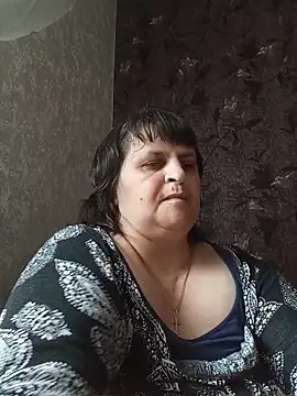 Snapshot of LisichkaOksana chatting on 05/20/26, 12:00 LisichkaOksana online show from 05/20/26, 12:00