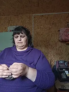 Snapshot of LisichkaOksana chatting on 05/28/26, 10:45 LisichkaOksana online show from 05/28/26, 10:45