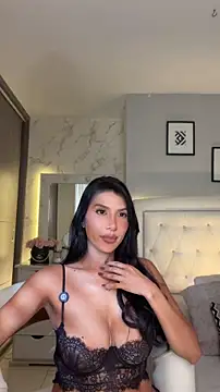 Snapshot of Anny_Honeey chatting on 07/08/26, 01:48 Anny Honeey online show from 07/08/26, 01:48