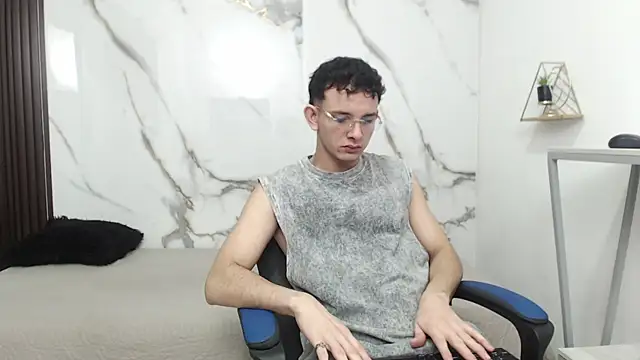 keen black  online show from 05/27/26, 02:52