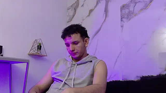 keen black  online show from 06/03/26, 03:20