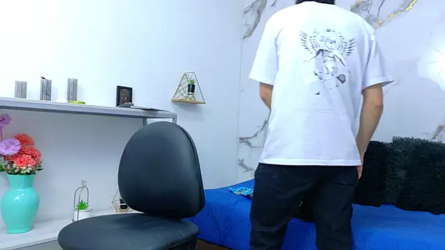 keen black  online show from 06/10/26, 03:29
