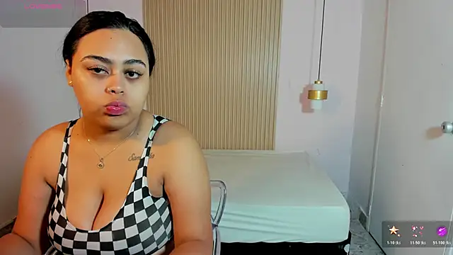 MiaLane3 online show from 06/18/26, 11:36