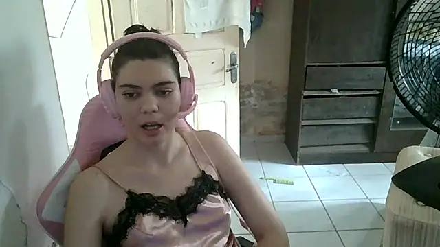 Angel Ristoww online show from 07/20/26, 05:04