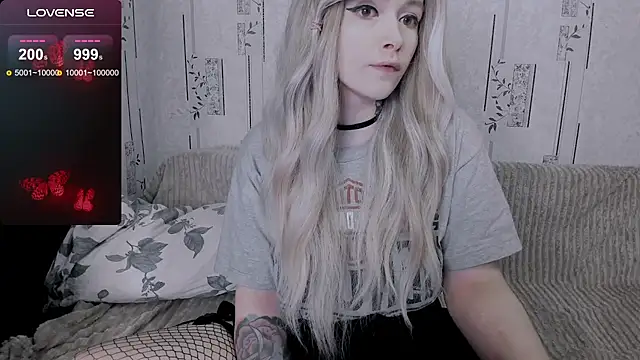 Polly Megan online show from 05/27/26, 08:17