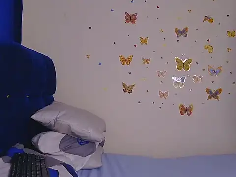 PinkCoochie02 online show from 06/01/26, 04:36
