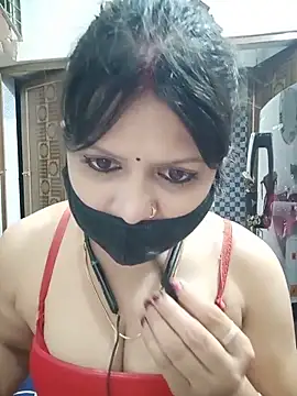 Snapshot of ZOYA-STRIP chatting on 06/11/26, 04:16 ZOYA-STRIP online show from 06/11/26, 04:16