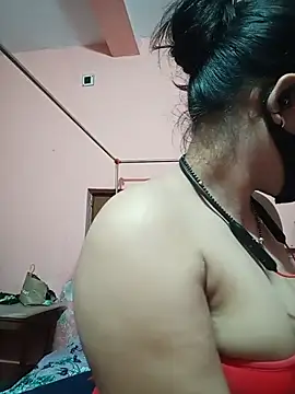 ZOYA-STRIP online show from 07/23/26, 06:17