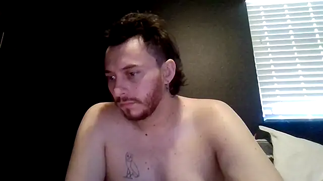 Snapshot of Tallhungcloudyyy chatting on 05/30/26, 07:11 Tallhungcloudyyy online show from 05/30/26, 07:11