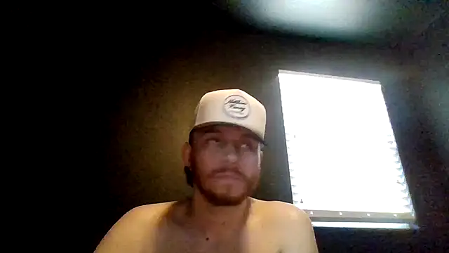 Snapshot of Tallhungcloudyyy chatting on 05/31/26, 06:09 Tallhungcloudyyy online show from 05/31/26, 06:09