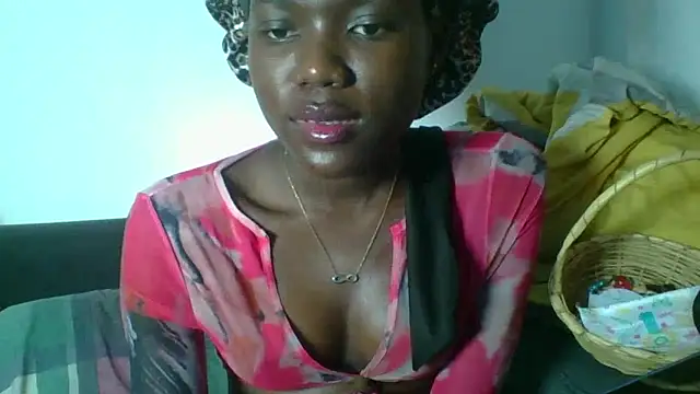 Snapshot of Ebony-Candy chatting on 05/23/26, 08:57 Ebony-Candy online show from 05/23/26, 08:57