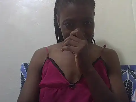 Snapshot of Eebony_Bubbly chatting on 05/19/26, 08:26 Eebony Bubbly online show from 05/19/26, 08:26