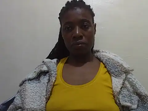 Snapshot of Eebony_Bubbly chatting on 05/31/26, 06:09 Eebony Bubbly online show from 05/31/26, 06:09