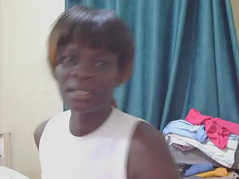 Snapshot of chocolate_peggy chatting on 06/13/26, 01:20 chocolate peggy online show from 06/13/26, 01:20