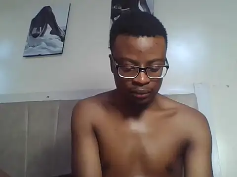 freakyboy255 online show from 07/28/26, 02:13
