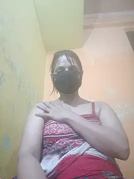 Snapshot of Sudipa-1 chatting on 06/12/26, 05:56 Sudipa-1 online show from 06/12/26, 05:56