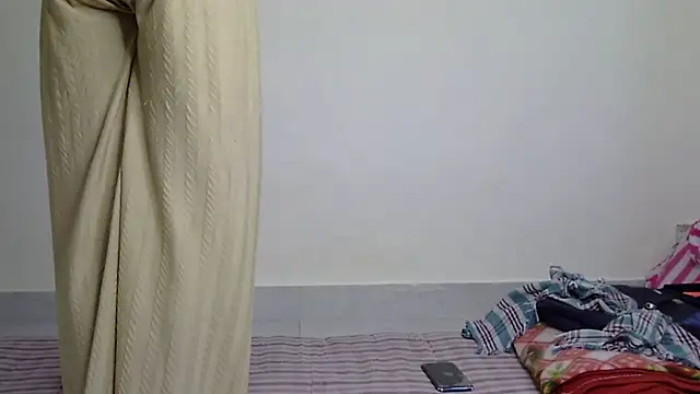 lovely jullyy online show from 06/08/26, 02:17