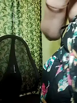 MiaRox online show from 05/24/26, 03:17