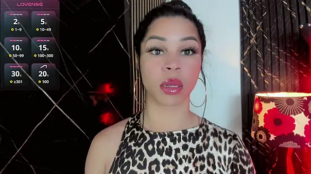 Nayara K online show from 06/12/26, 06:07