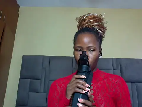 Cuteebony16 online show from 07/04/26, 01:06