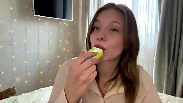 Lia be mine online show from 07/23/26, 07:06