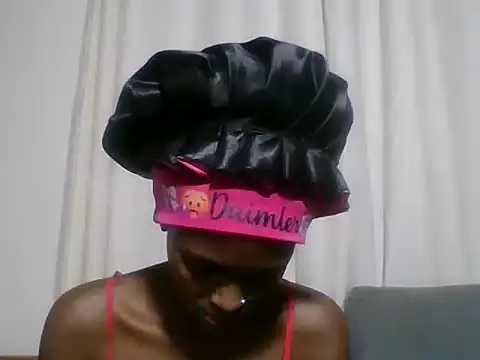 Sleek petite online show from 07/05/26, 07:04
