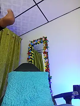 Elektra bigcock online show from 07/04/26, 09:32