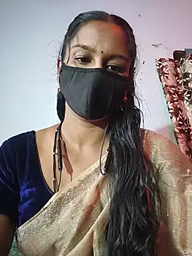Snapshot of madhushree143 chatting on 06/12/26, 04:22 madhushree143 online show from 06/12/26, 04:22